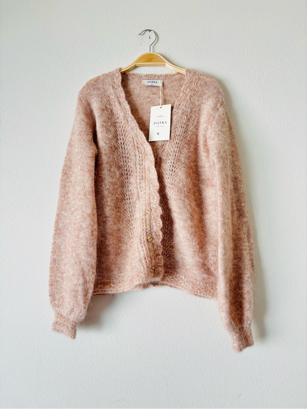 NWT Ivanka in Paris Blush Pink Beige Mohair French Blend Cardigan Sweater Large - Picture 2 of 6